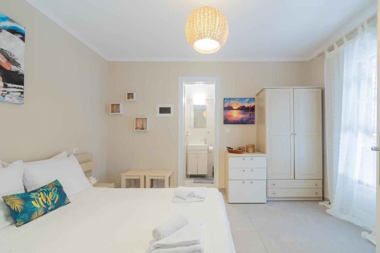 Stefanias Apartment *