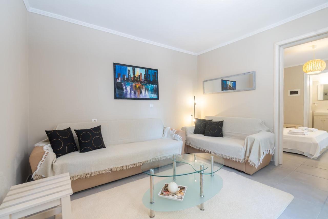 Apartment Stefanias Neos Marmaras
